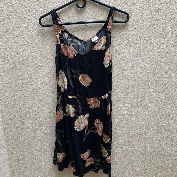 a new day Dresses & Skirts - A New Day Black Floral Dress with Tie